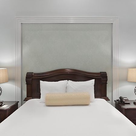 Hotel La Perla León Екстериор снимка