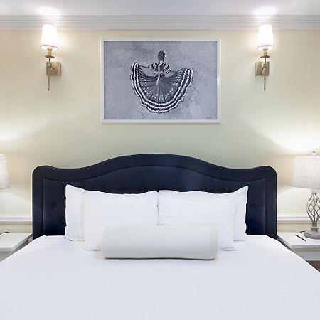 Hotel La Perla León Екстериор снимка