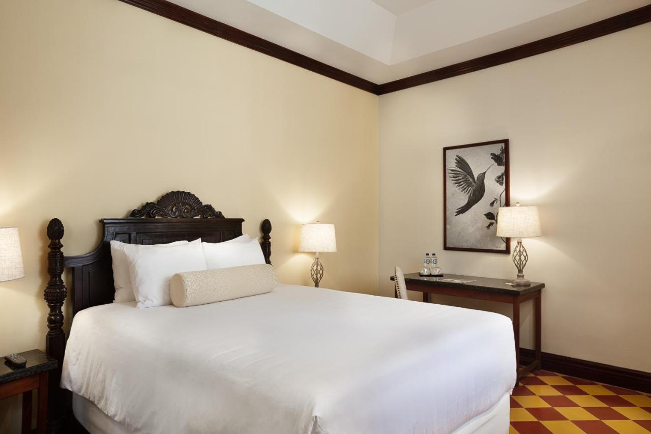 Hotel La Perla León Екстериор снимка