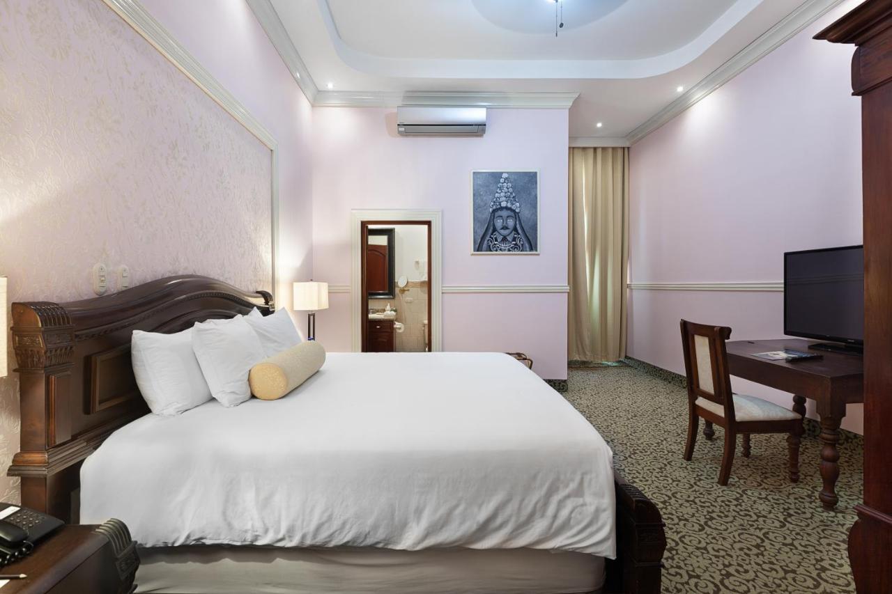 Hotel La Perla León Екстериор снимка