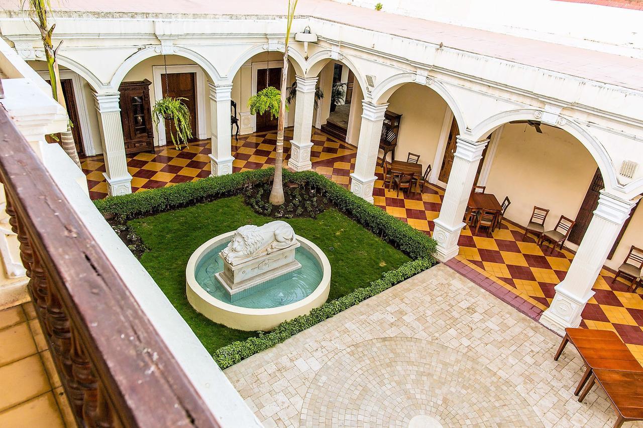 Hotel La Perla León Екстериор снимка
